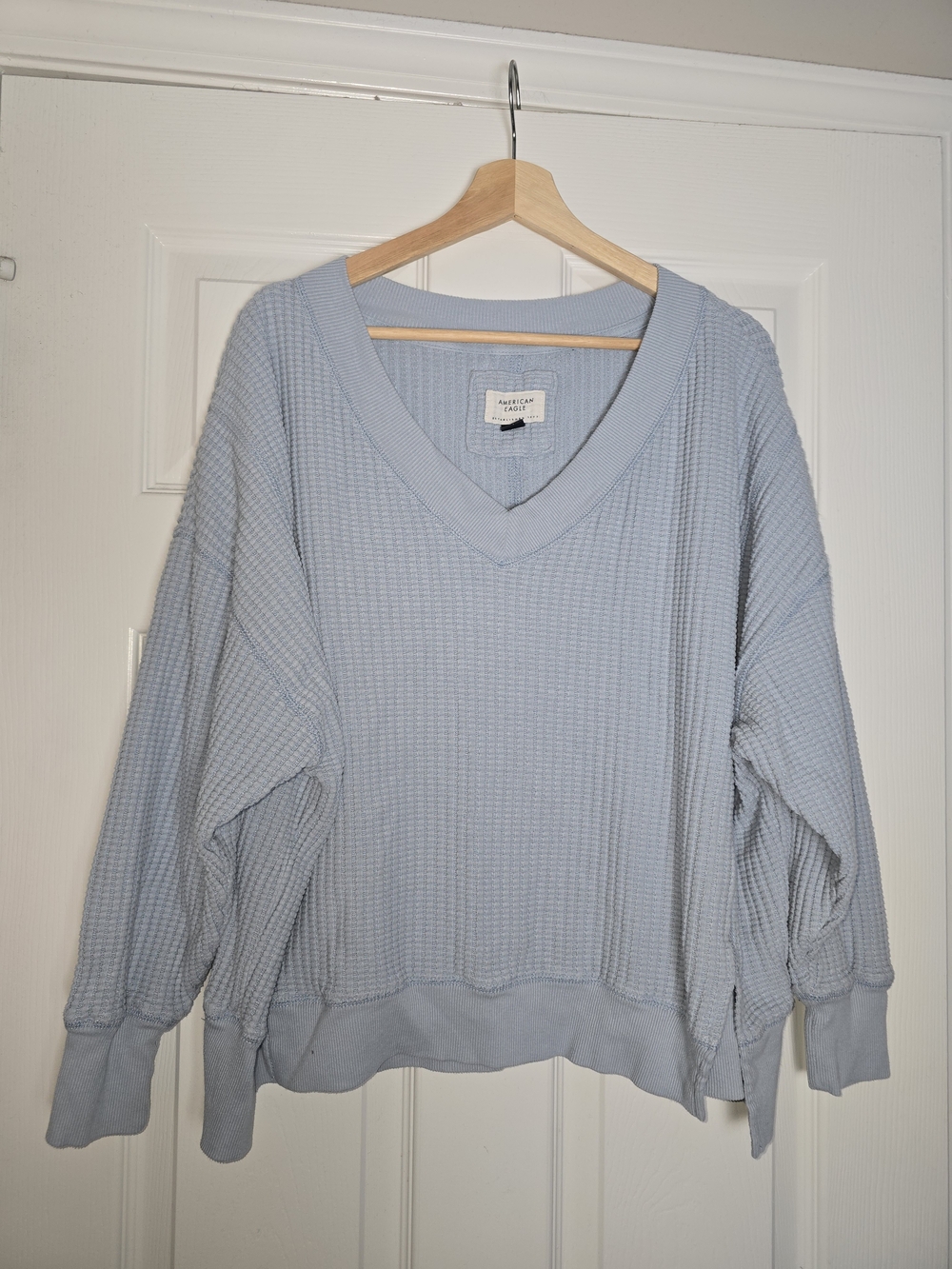 American Eagle Outfitters Light Blue V-Neck Waffle Sweater - Picture 2 of 5